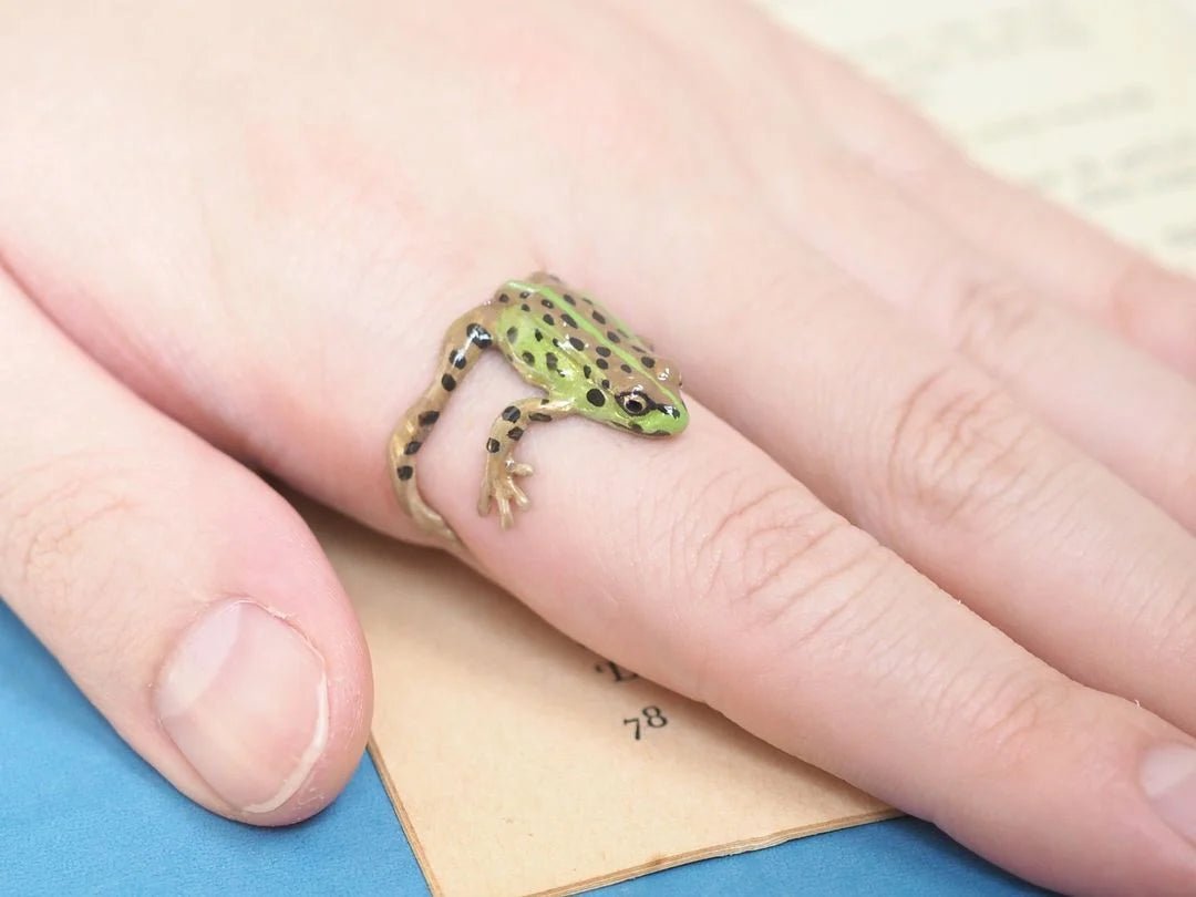 Latest - tree Frog Ring - Corner Cutie