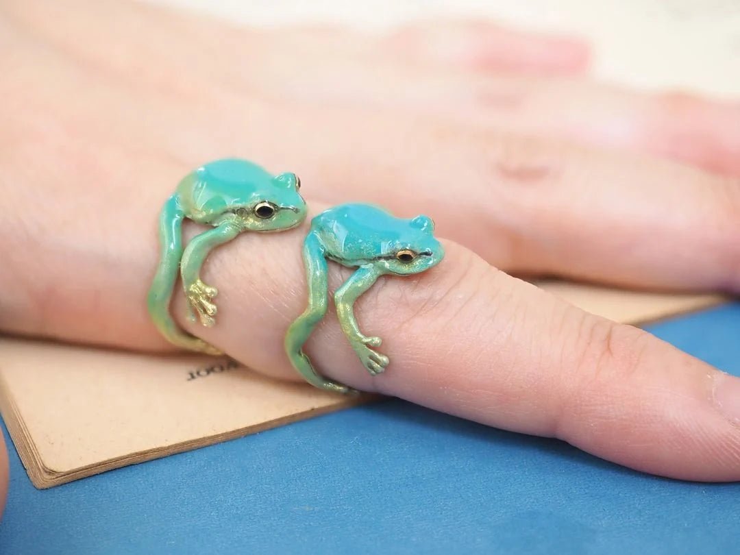 Latest - tree Frog Ring - Corner Cutie